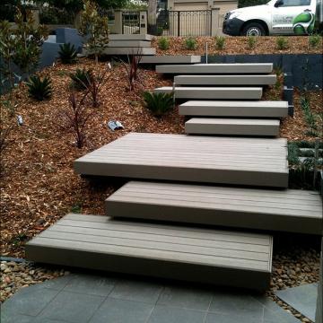 Staggered deck Stairs